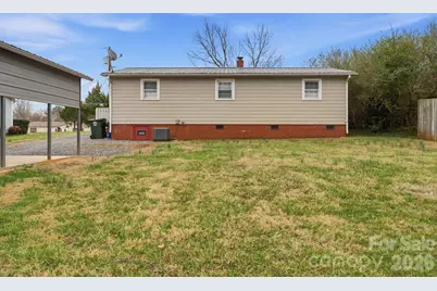736 E 11th Street, Newton, NC 28658 - Photo 24