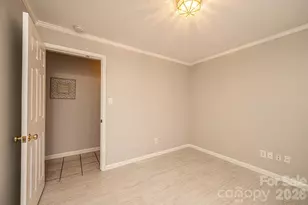 1063 4th Ave Dr NW, Hickory, NC 28601 - Photo 32