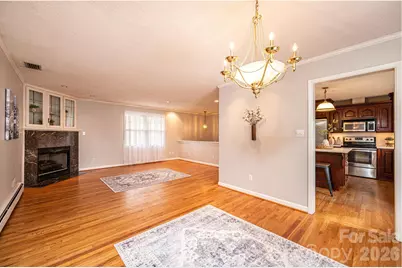 1063 4th Avenue Drive NW, Hickory, NC 28601 - Photo 8