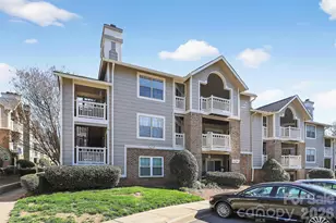 5009 Sharon Rd, Charlotte, NC 28210 - Photo 2