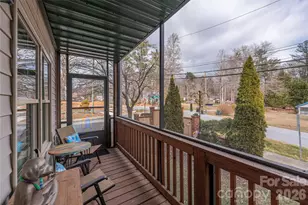 252 Wash Creek Dr, Hendersonville, NC 28739 - Photo 18