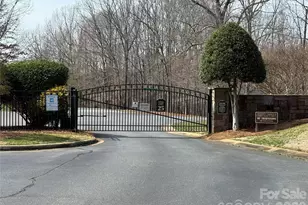 163 High Lake Dr, Statesville, NC 28677 - Photo 24