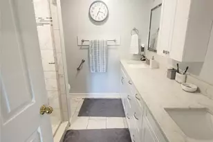 35 Cedarcliff Cir, Asheville, NC 28803 - Photo 20