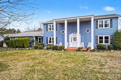3361 47th Avenue Place NE, Hickory, NC 28601 - Photo 2