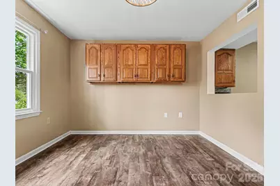 3361 47th Avenue Place NE, Hickory, NC 28601 - Photo 14