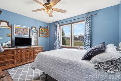 3361 47th Avenue Place NE, Hickory, NC 28601 - Photo 28