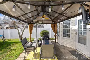 6406 Castlewynd Ct, Charlotte, NC 28212 - Photo 18