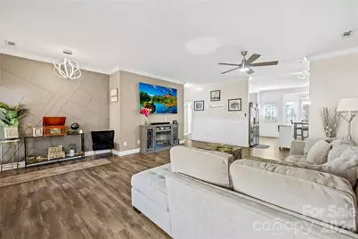 6406 Castlewynd Court, Charlotte, NC 28212 - Photo 6