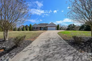 4622 Ian Ct, Marshville, NC 28103 - Photo 2