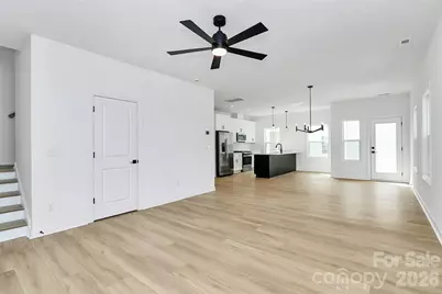 3820 Odom Way, Charlotte, NC 28208 - Photo 32