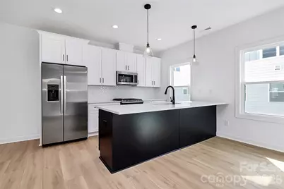 3820 Odom Way, Charlotte, NC 28208 - Photo 4