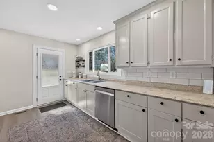 1665 Sherwood Ct, Sherrills Ford, NC 28673 - Photo 14