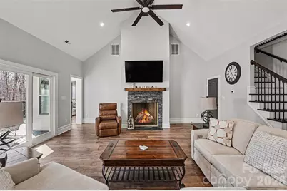 15200 August Lane, Charlotte, NC 28227 - Photo 8