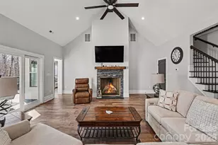 15200 August Ln, Charlotte, NC 28227 - Photo 8