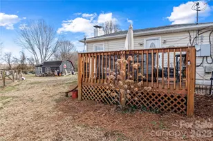 113 Hardy St, Jonesville, NC 28642 - Photo 26