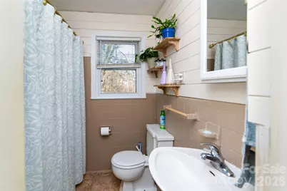 118 Mitchell Street, Canton, NC 28716 - Photo 10