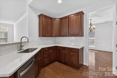 2141 Lord Proprietor Lane, Waxhaw, NC 28173 - Photo 10