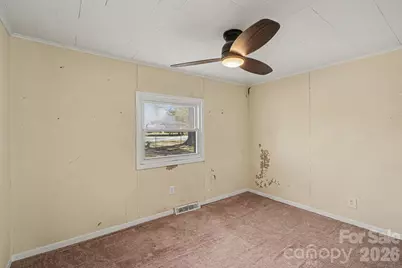 139 Blackburn Drive, Grover, NC 28073 - Photo 18