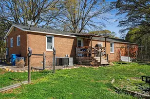 139 Blackburn Dr, Grover, NC 28073 - Photo 38