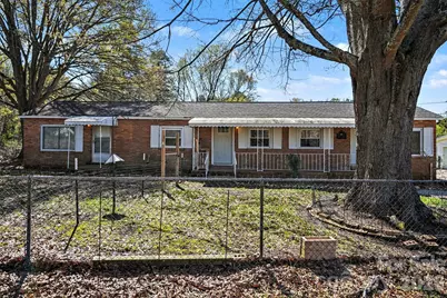 139 Blackburn Drive, Grover, NC 28073 - Photo 2