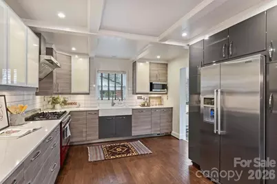 2013 Margate Avenue, Charlotte, NC 28205 - Photo 10