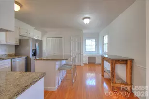 4306 Creemore Dr, Charlotte, NC 28213 - Photo 6