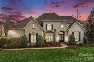 401 Wingfoot Dr, Waxhaw, NC 28173 - Photo 2