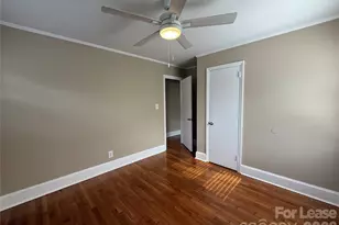1422 Orvis St, Charlotte, NC 28216 - Photo 24