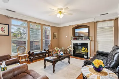 9533 Autumn Applause Drive, Charlotte, NC 28277 - Photo 8