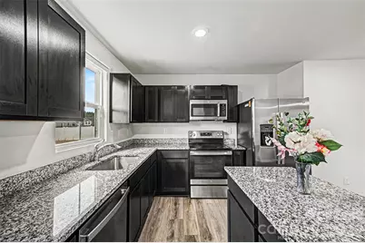 5141 Rustling Pines Court, Charlotte, NC 28215 - Photo 12