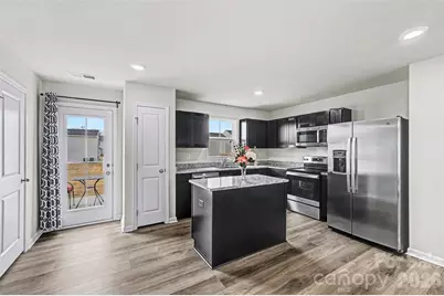 5141 Rustling Pines Court, Charlotte, NC 28215 - Photo 10