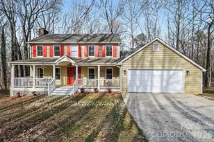 909 Woodland Forest Dr, Waxhaw, NC 28173 - Photo 1