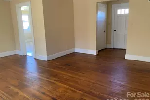 626 3rd Ave Dr SE, Hickory, NC 28602 - Photo 12