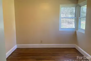 626 3rd Ave Dr SE, Hickory, NC 28602 - Photo 8