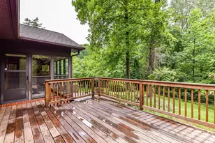 2401 Wensley Dr, Charlotte, NC 28210 - Photo 16