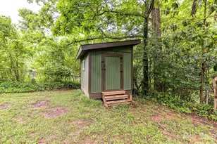 2401 Wensley Dr, Charlotte, NC 28210 - Photo 18