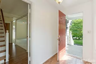 34 Lockhart Rd, Tryon, NC 28782 - Photo 4