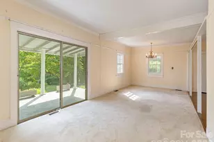 34 Lockhart Rd, Tryon, NC 28782 - Photo 6