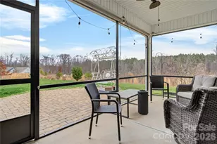 129 Rosebay Dr, Mooresville, NC 28117 - Photo 26