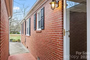 704 Marion Sims Dr, Lancaster, SC 29720 - Photo 4