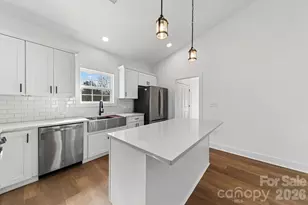 412 S Hill St, Gastonia, NC 28052 - Photo 16