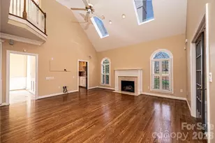 308 41st Ave Pl NW, Hickory, NC 28601 - Photo 8