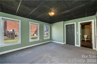 308 41st Avenue Place NW, Hickory, NC 28601 - Photo 40