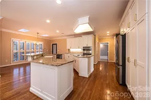 308 41st Ave Pl NW, Hickory, NC 28601 - Photo 14