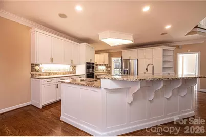 308 41st Avenue Place NW, Hickory, NC 28601 - Photo 16