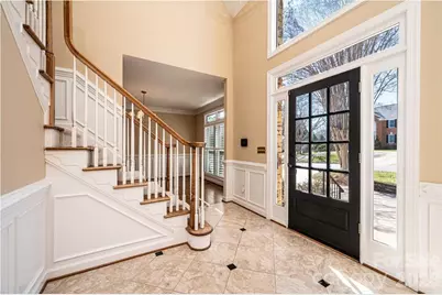 308 41st Avenue Place NW, Hickory, NC 28601 - Photo 2