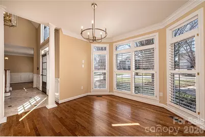 308 41st Avenue Place NW, Hickory, NC 28601 - Photo 4