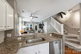 1073 Park West Dr, Charlotte, NC 28209 - Photo 8