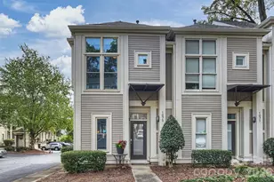 1073 Park West Dr, Charlotte, NC 28209 - Photo 2