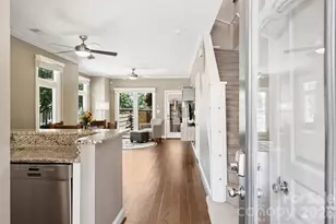 1073 Park West Dr, Charlotte, NC 28209 - Photo 10